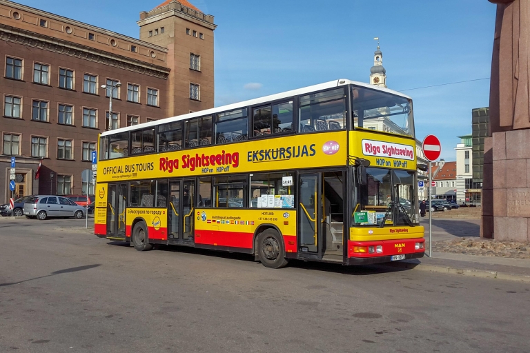 Riga : visite en bus à arrêts multiples valable 2 jours