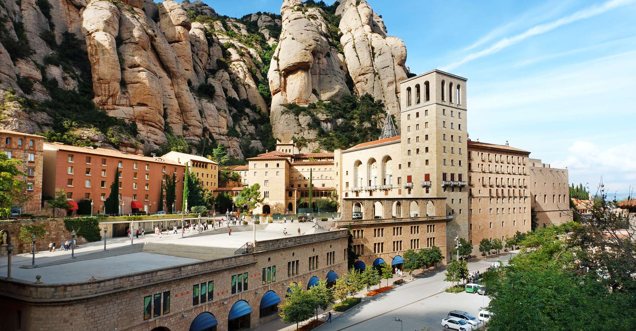 Barcelona, Montserrat Tour with Cog-Wheel & Black Madonna - Housity