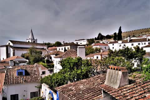 lisbon private Óbidos nazaré and alcobaça tour
