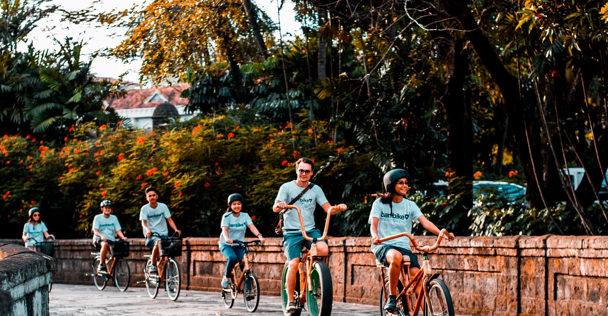 Manila, historische Bamboo Fahrradtour in Intramuros - Hizvo