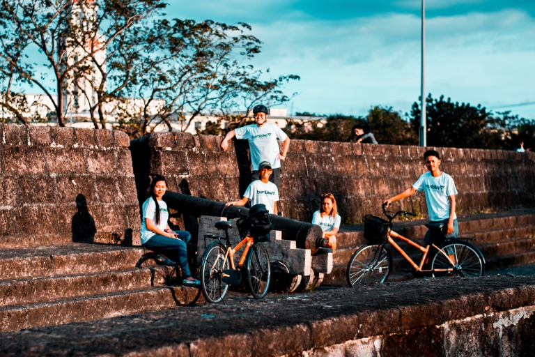 Manila: Recorrido histórico en bicicleta de bambú por IntramurosRecorrido completo de 2,5 horas