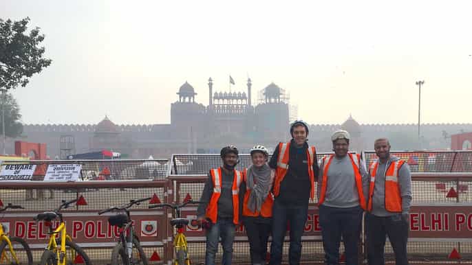 delhi red fort and old delhi sunrise cycle tour