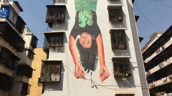 dharavi street art walking tour