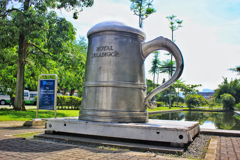 Kuala Lumpur: Suburbs and Batu Caves Half-Day TourShared Tour for a Minimum of 2 Adults