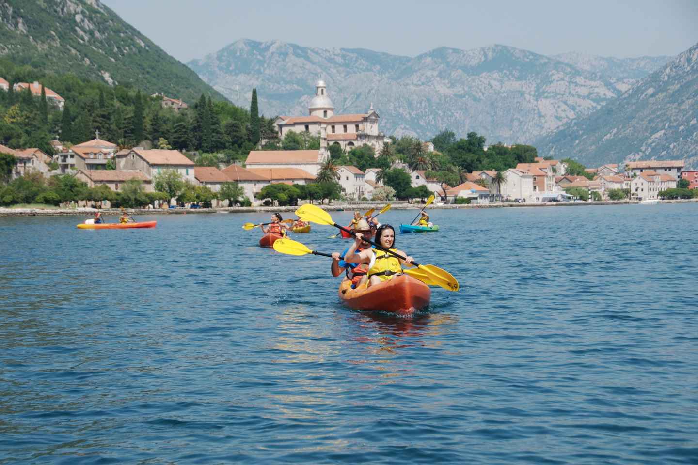 Bahía de Kotor: Tour en Kayak de 2.5 Horas