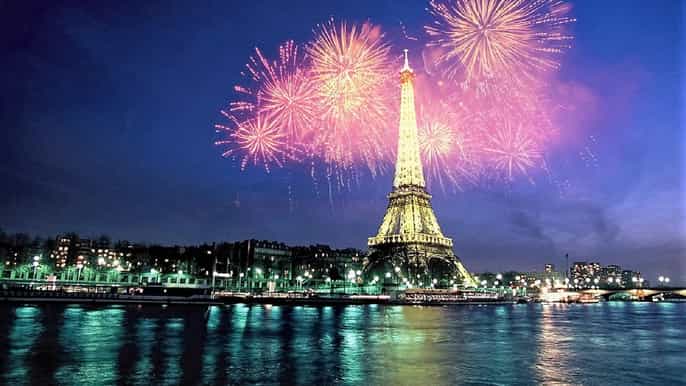parís crucero por el día de la bastilla