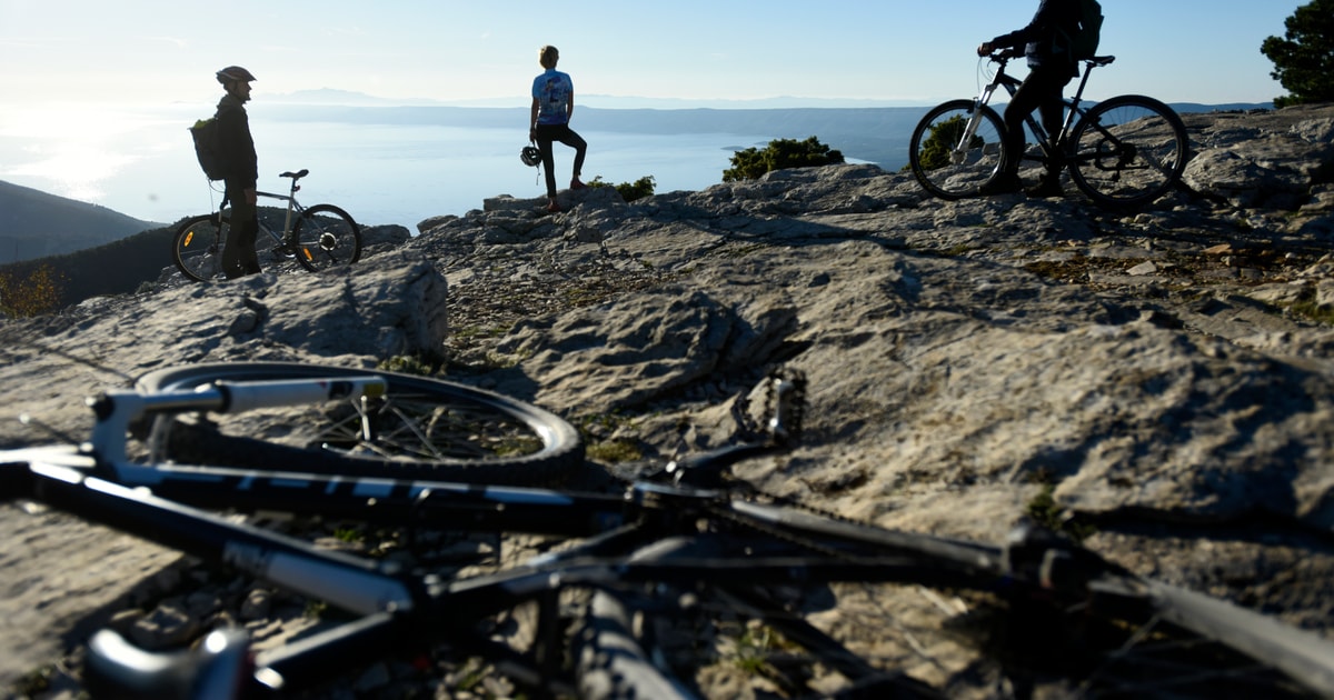 Ab Supetar & Postira Vidova Gora nach Dol FahrradTour