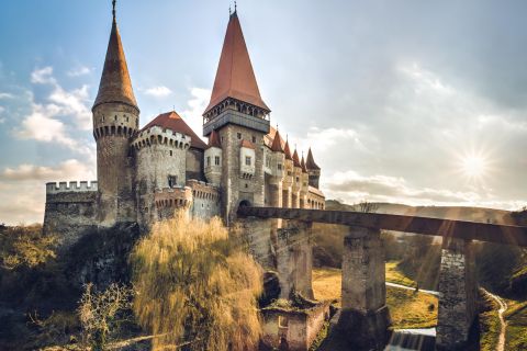Desde Cluj: Excursión de un día al Castillo de Corvin y Alba Carolina