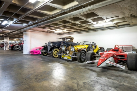 Los Ángeles: recorrido por la bóveda pública del Museo del Automóvil PetersenBoleto de admisión general con visita guiada a la bóveda de 90 minutos
