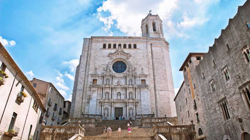 Barcellona: tour privato di Girona Game of Thrones con prelievo