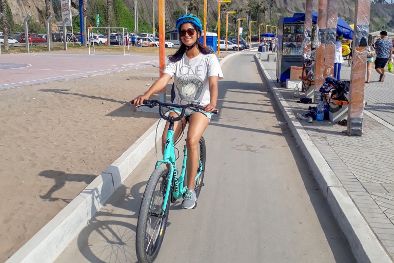 Van Miraflores: Hoogtepunten fietstocht door Lima en JezusbeeldLima: fietstocht door Miraflores, La Costa Verde en Chorrillos