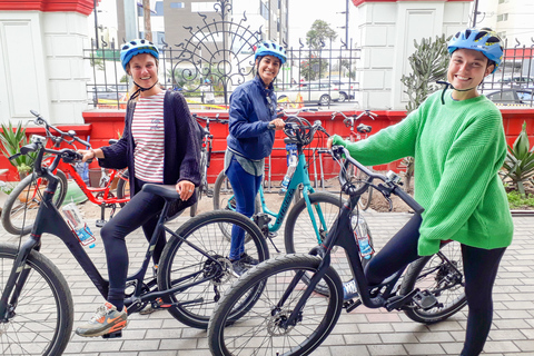 Miraflores : Visite guidée à vélo du Barranco bohèmeMiraflores: visite guidée à vélo de Barranco