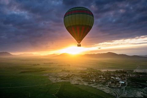 Vuelo en globo aerostático VIP de medio día a Marrakech