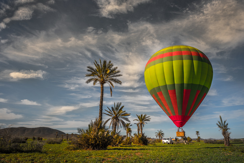 Vuelo en globo aerostático VIP de medio día a Marrakech