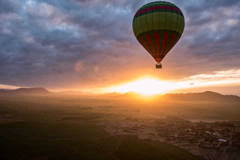 Marrakech: Private Hot Air Balloon Flight with Breakfast