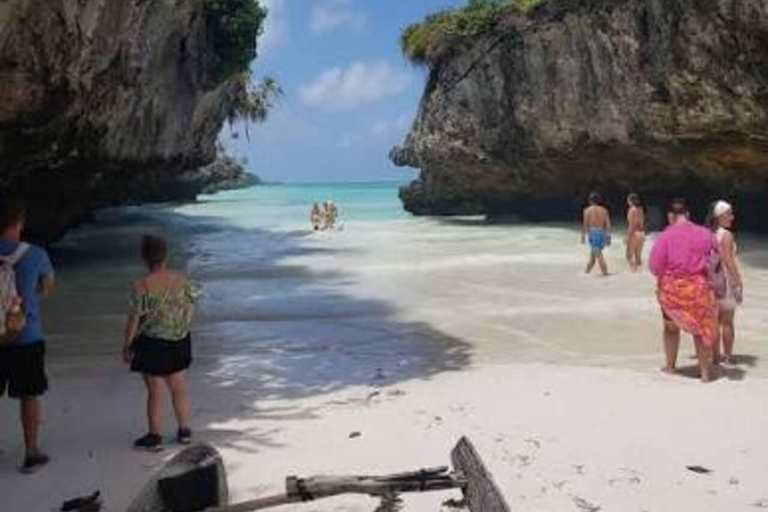 Zanzibar: Jozani Forest, Salaam Cave & Mtende Beach Tour Private Tour With Transfer But Entry Fees are not Included