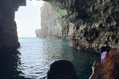 Blue Lagoon: Amazing Boat Trip Around Comino & Gozo