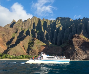 Kauai: Napali Sunset Dinner Cruise