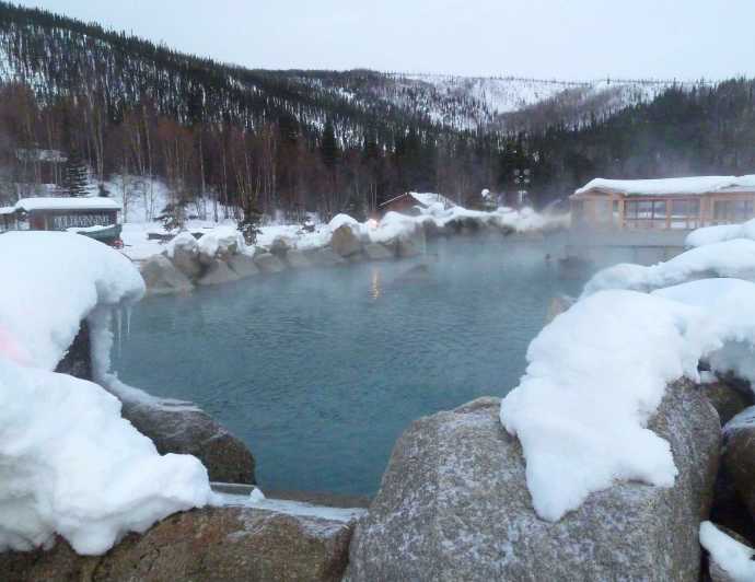 From Fairbanks: Chena Hot Springs Northern Lights Tour