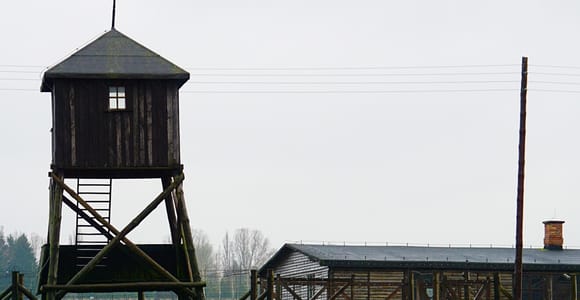 Warschau: Majdanek Concentration Camp & Lublin Guided Day Tour
