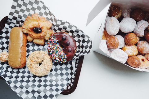 Portland: Geführte köstliche Donut-Tour mit VerkostungenTour auf Englisch