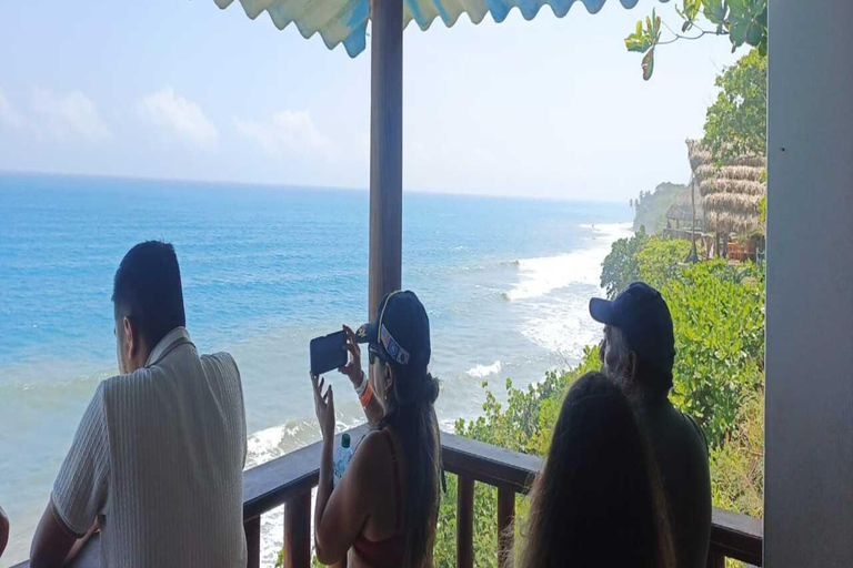 Santa Marta: Palomino Day Trip with Breakfast & Lunch
