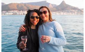 Cape Town: Waterfront and Sunset Champagne Cruise