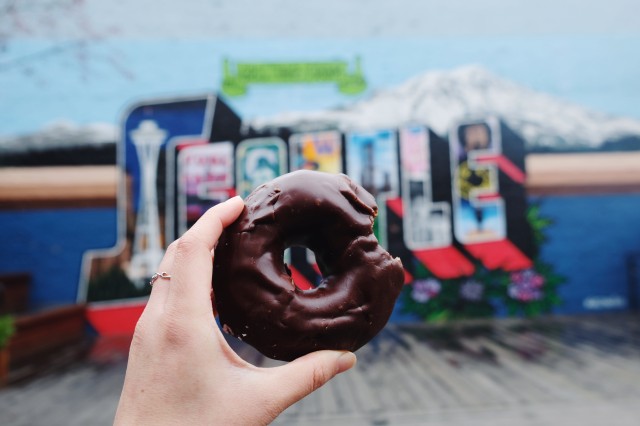 Visit Seattle Guided Delicious Donut Tour with Tastings in Seattle