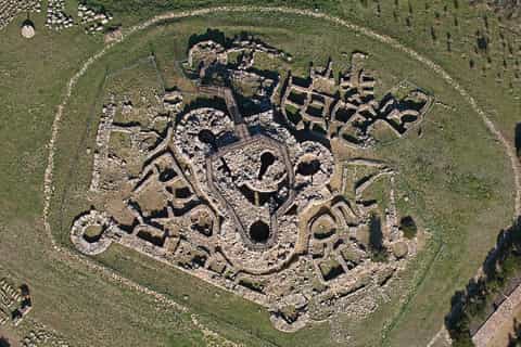 Nuraghe and Giant's Grave: Day Trip from Cagliari