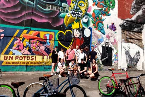 Mexico City: 3-Hour Art and Street Food Bike Tour