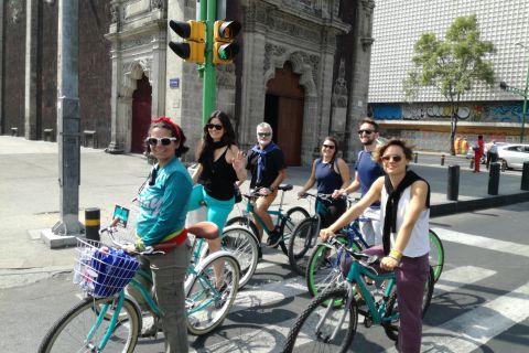 Cidade do México: passeio de bicicleta pela arte de rua com lanche