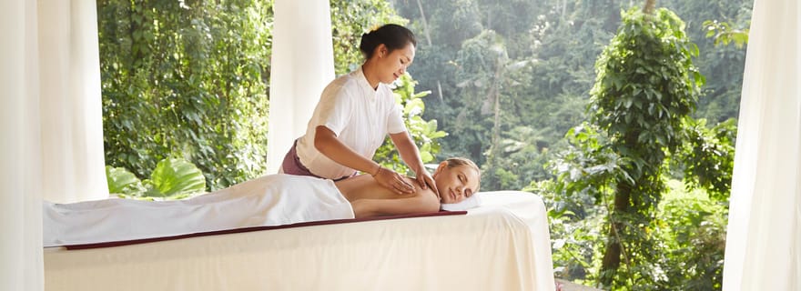Ubud : soin Forest Spa avec balançoire dans la jungle