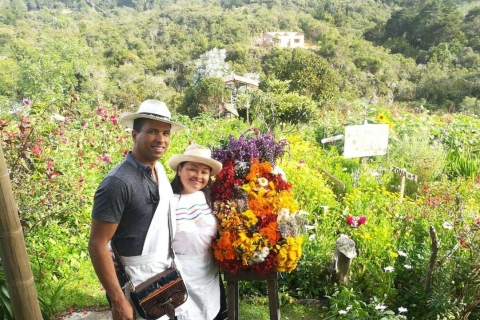 Medellín: Granja de flores y recorrido por la historia de Silletero