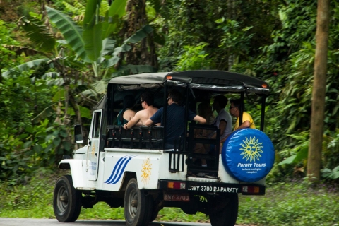 Paraty: Jungle Waterfall i Cachaça Distillery Jeep Tour
