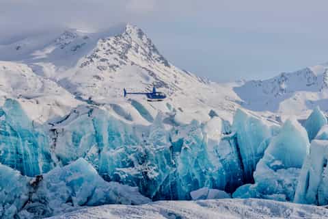Knik: Knik Glacier Helicopter Tour with Landing
