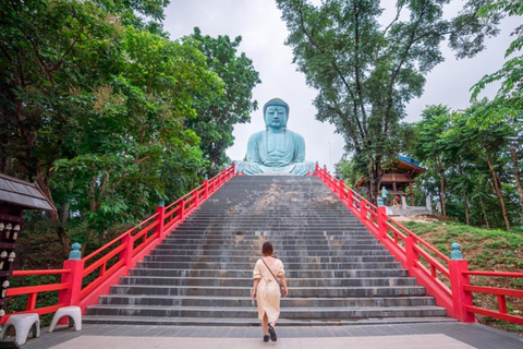 Chiang Mai: Lampang & Big Buddha Private Trip with Tickets