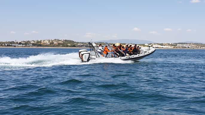 from lagos 2hour boat trip to the benagil caves