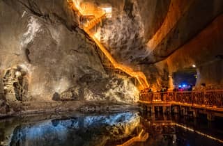 Ab Krakau: Tour im Salzbergwerk Wieliczka mit Fast-Track-Ticket