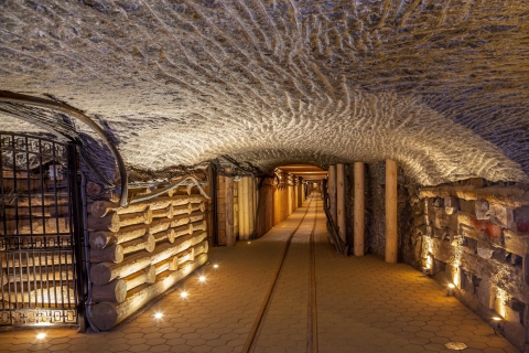 From Krakow: Wieliczka Salt Mine Group Tour with Transfer Tour in English with Hotel Pickup