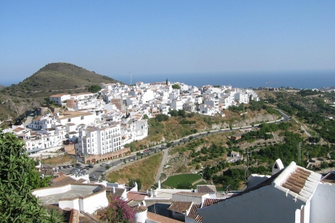 Ab Torrremolinos: Halbtagestour nach Nerja & FrigilianaAb Málaga: Tour auf Spanisch