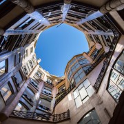 Barcelona: Casa Milà Fast-Track-adgangsbillet og lydguide