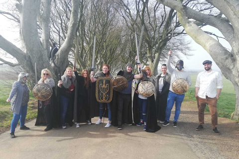 De Belfast: Visita de um dia à Calçada dos Gigantes e à Guerra dos TronosDe Belfast: Passeio de um dia pela Calçada dos Gigantes e Game of Thrones