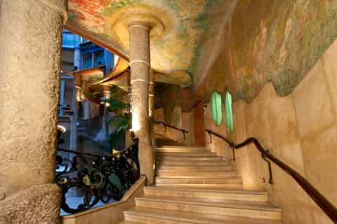 Barcelona: Casa Milà Fast-Track Entry Ticket and Audio Guide