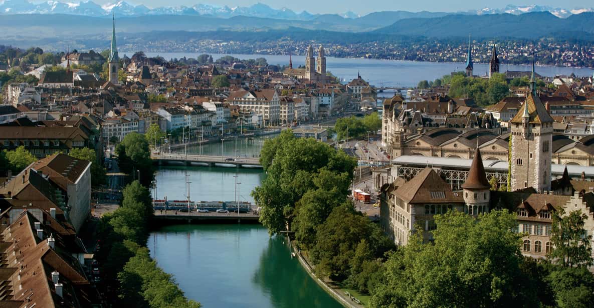 Zürich: 4-Hour City Tour by Ferry, Cable Car and Coach