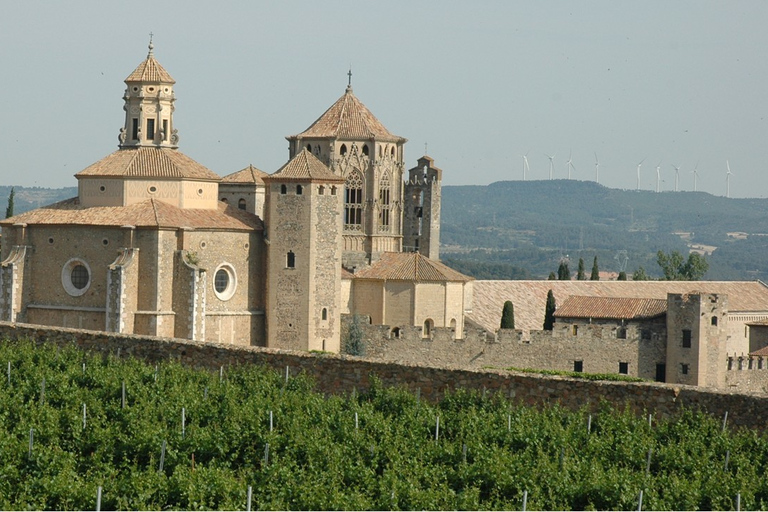 Från Salou: Rundtur i klostret Poblet med upphämtning från hotelletFrån Salou: Rundtur till klostret Poblet med upphämtning från hotellet