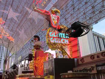 Las Vegas: Popkultur-Rundgang auf der Fremont Street Las Vegas: Popkultur-Rundgang auf der Fremont Street