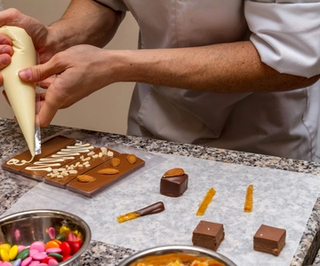 Paris: 45-minute Chocolate Making Workshop at Choco-Story
