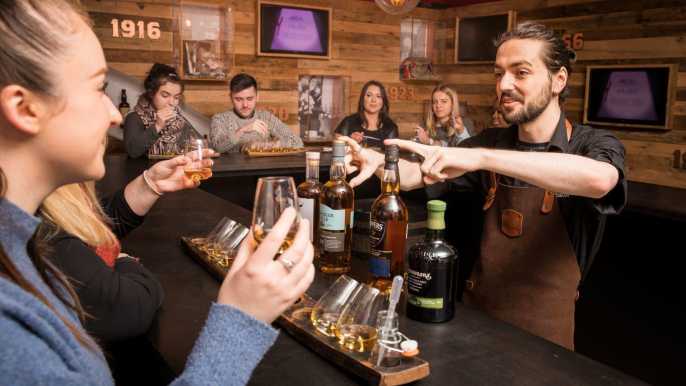 Museo del Whisky Irlandés: experiencia de mezcla de whisky