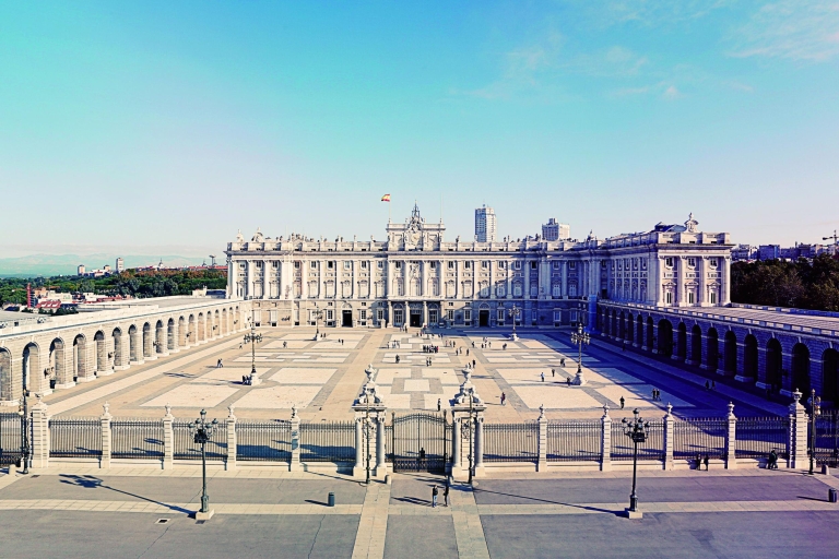 Madryt: 4-godzinna wycieczka autobusowa i Pałac KrólewskiWycieczka dwujęzyczna z preferowanym językiem angielskim