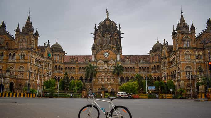 mumbai morning marine drive bicycle tour with breakfast